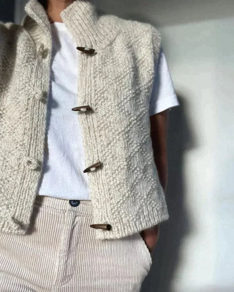 Camila | Elegant Sleeveless Gilet